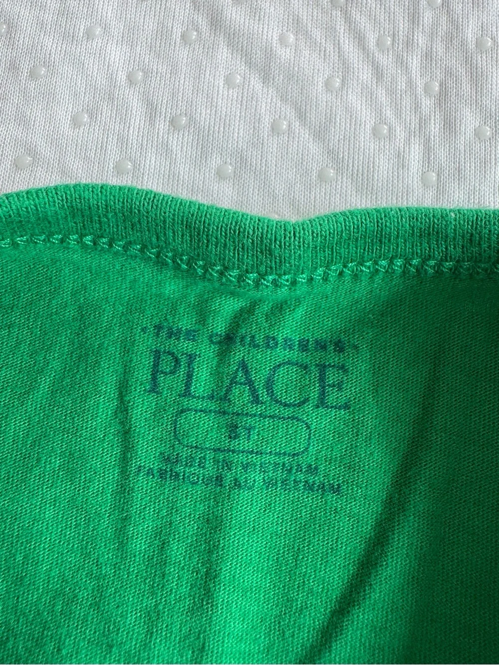 The Children’s Place Naughty or Nice Shirt Size 3T